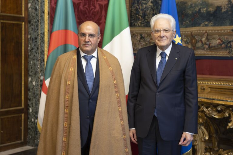 Presented the Letters of Credence of 6 countries